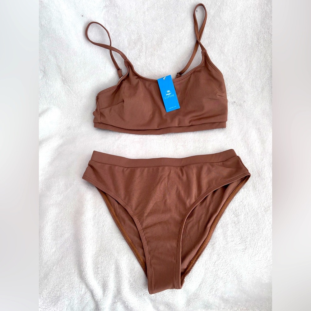 Cupshe bikini.  Brown. Size M. Lined and padded top. Full coverage bottom